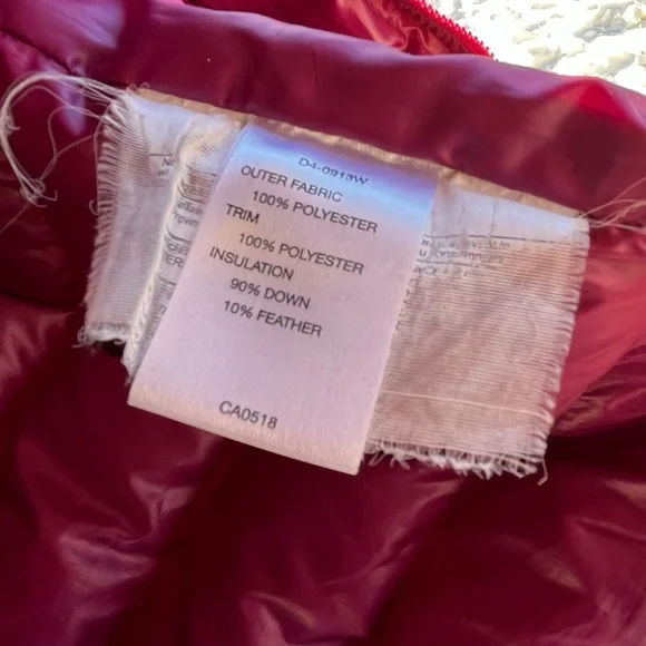 DESCENTE  Down filled Winter Puffer Coat 3/4 Length. Women’s Small. VGUC. - Picture 4 of 14